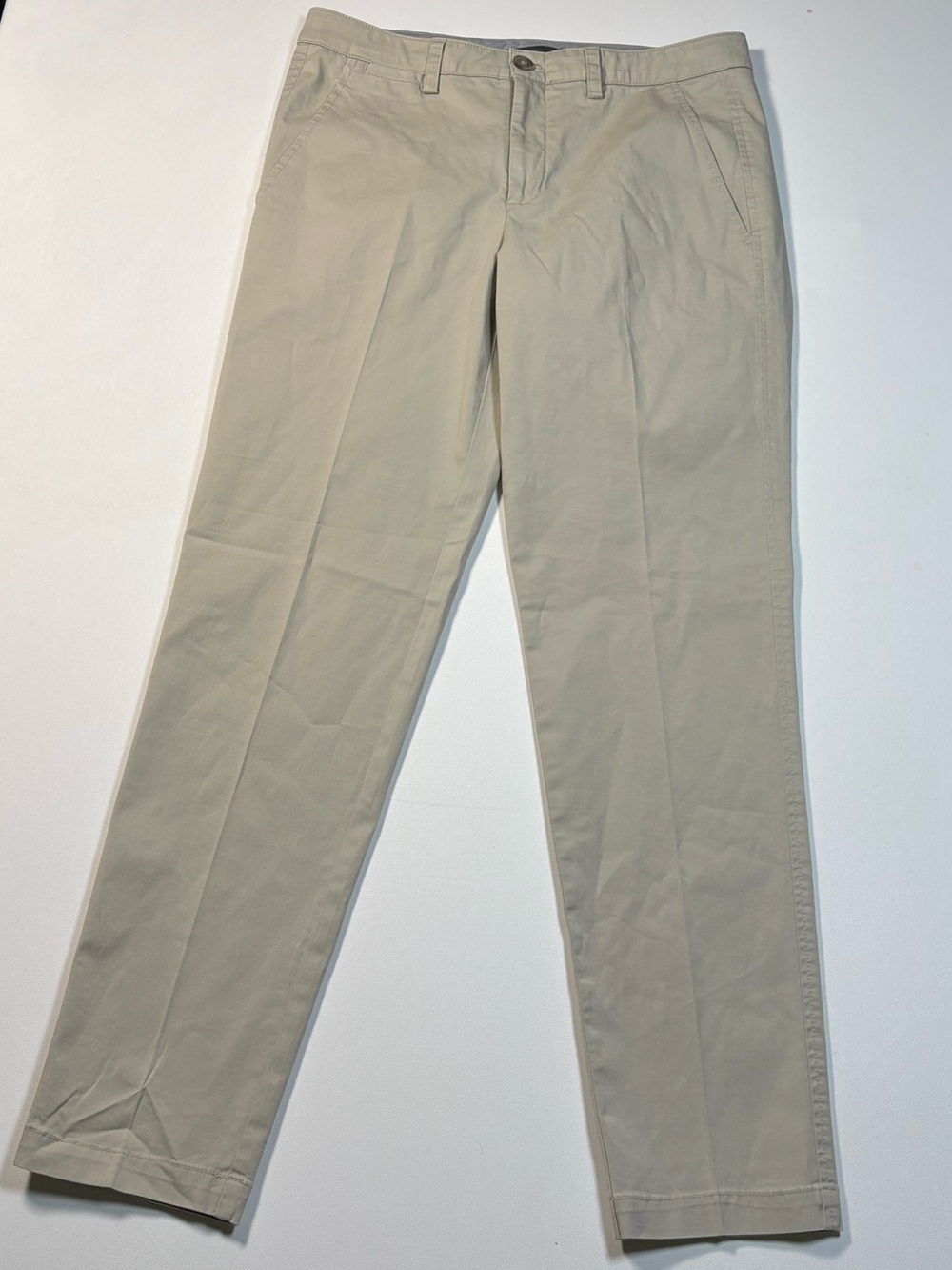 VINCE Tapered Straight Leg Khaki Pants 4
